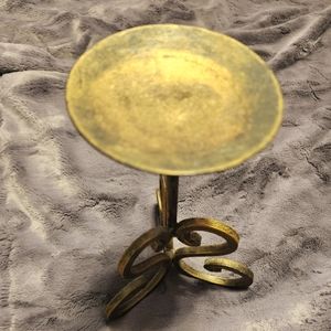 Candle holder